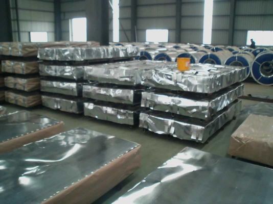 comprar JIS SGCC SGCH G550 galvanizó las hojas de metal acanaladas acanaladas de la hoja que cubrían online manufacture